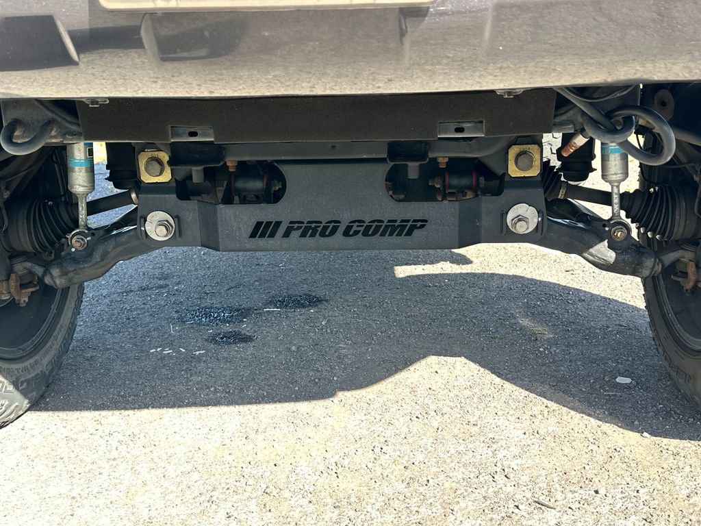 Used 2023 Toyota 4Runner SR5 AWD/4WD image 16