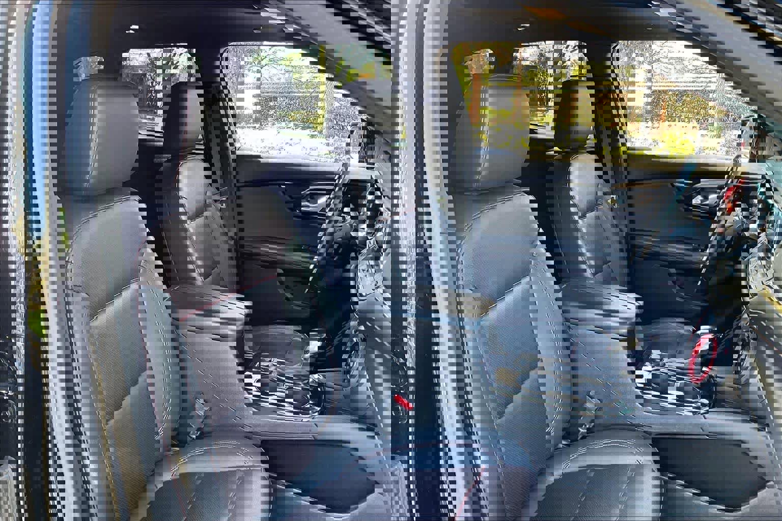 Used 2022 Chevrolet Blazer RS w/ Enhanced Convenience Package image 8