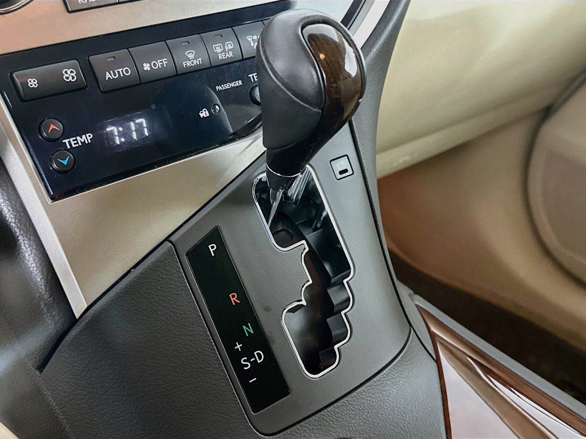 Used 2015 Lexus RX 350 FWD image 25