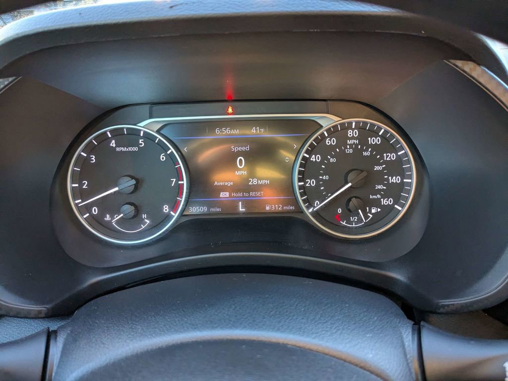 Used 2024 Nissan Sentra SV image 28