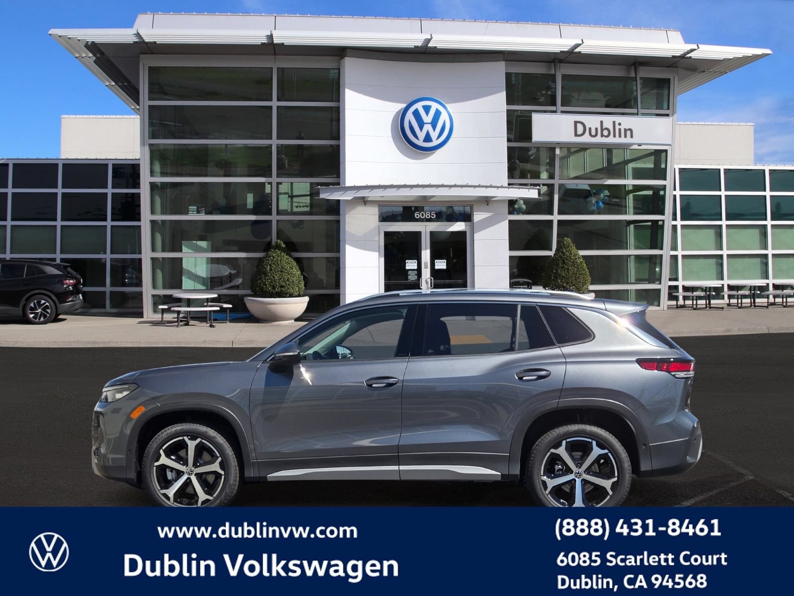 New 2026 Volkswagen Tiguan SE AWD/4WD image 7