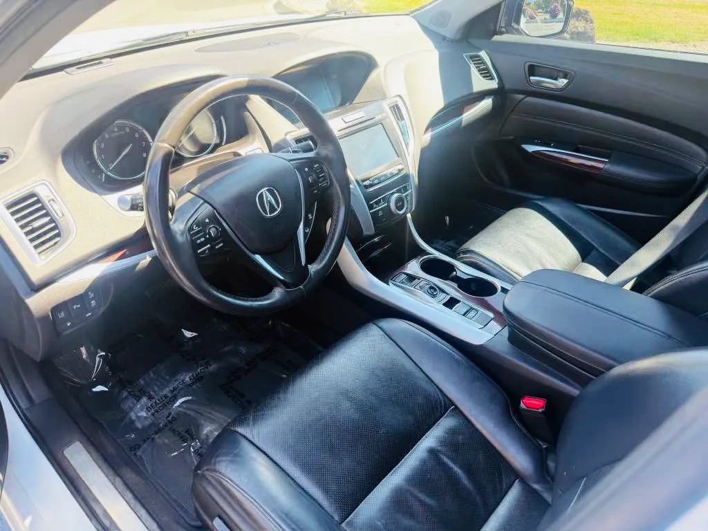 Used 2015 Acura TLX w/ Advance Package FWD image 9