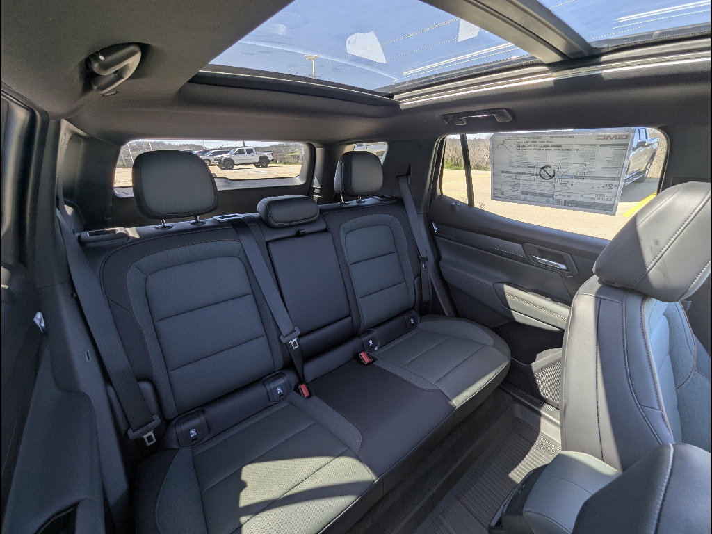 New 2026 GMC Terrain AT4 AWD/4WD image 14