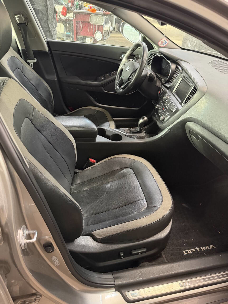 Used 2011 Kia Optima EX w/ Hybrid Premium Technology Pkg FWD image 7