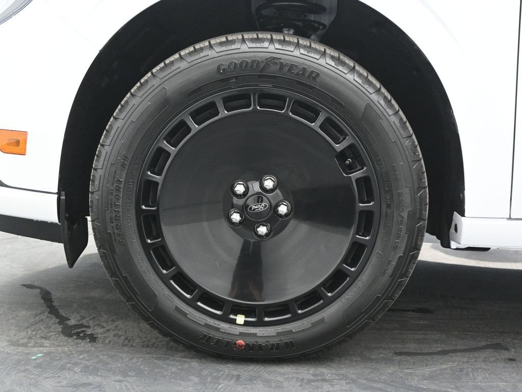 New 2025 Ford Maverick Lobo image 22