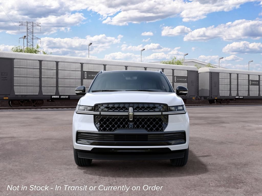 New 2027 Lincoln Navigator Black Label AWD/4WD image 3