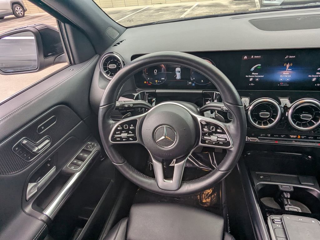 Certified 2022 Mercedes-Benz GLA 250 4MATIC image 13