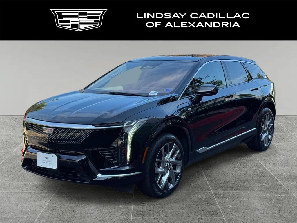 Used 2025 Cadillac Optiq Luxury 2 w/ LPO, Floor Liner Package AWD/4WD image 1