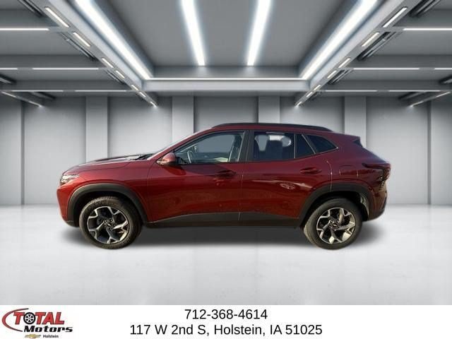 Used 2024 Chevrolet Trax LT FWD image 8
