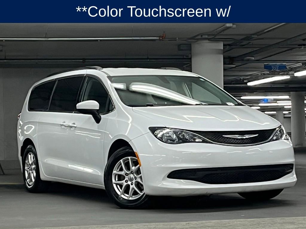 Used 2021 Chrysler Voyager Lxi image 3