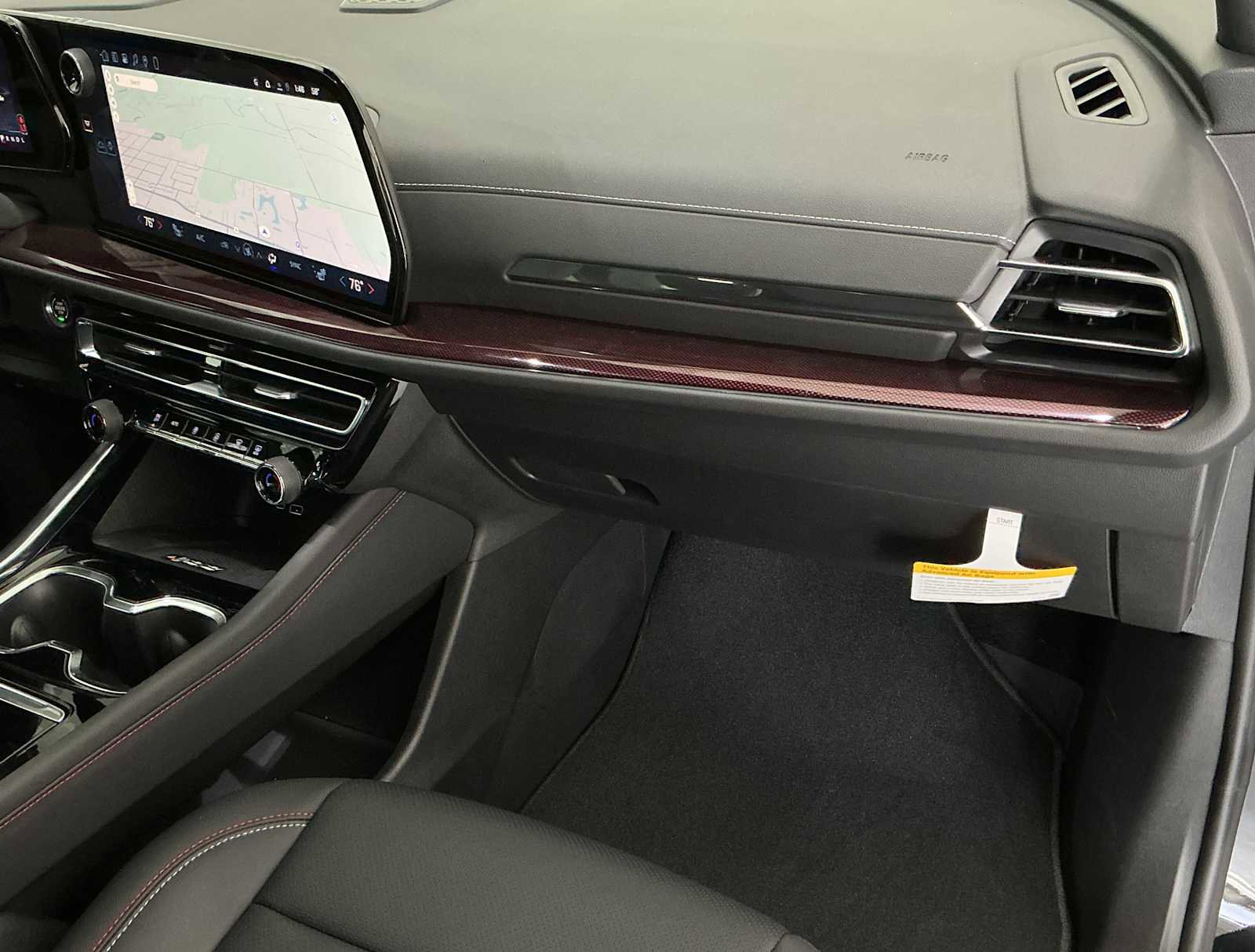 New 2026 Chevrolet Traverse Z71 w/ Enhanced Driving Package image 26