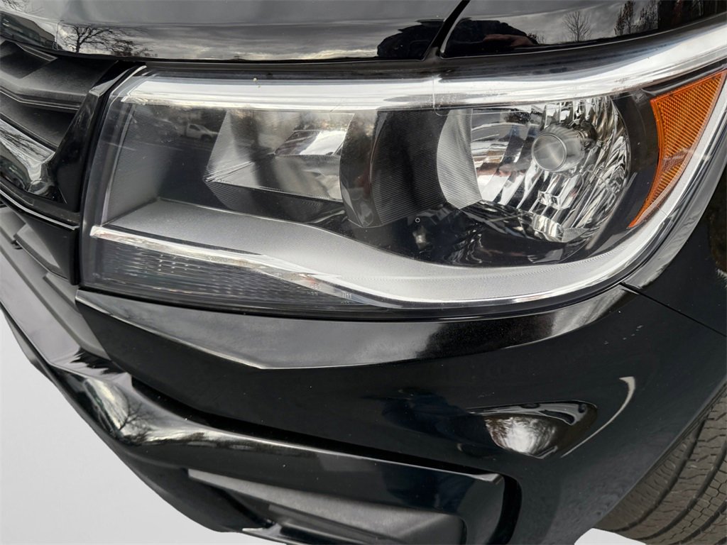 Used 2022 Chevrolet Colorado W/T w/ Custom Special Edition image 23