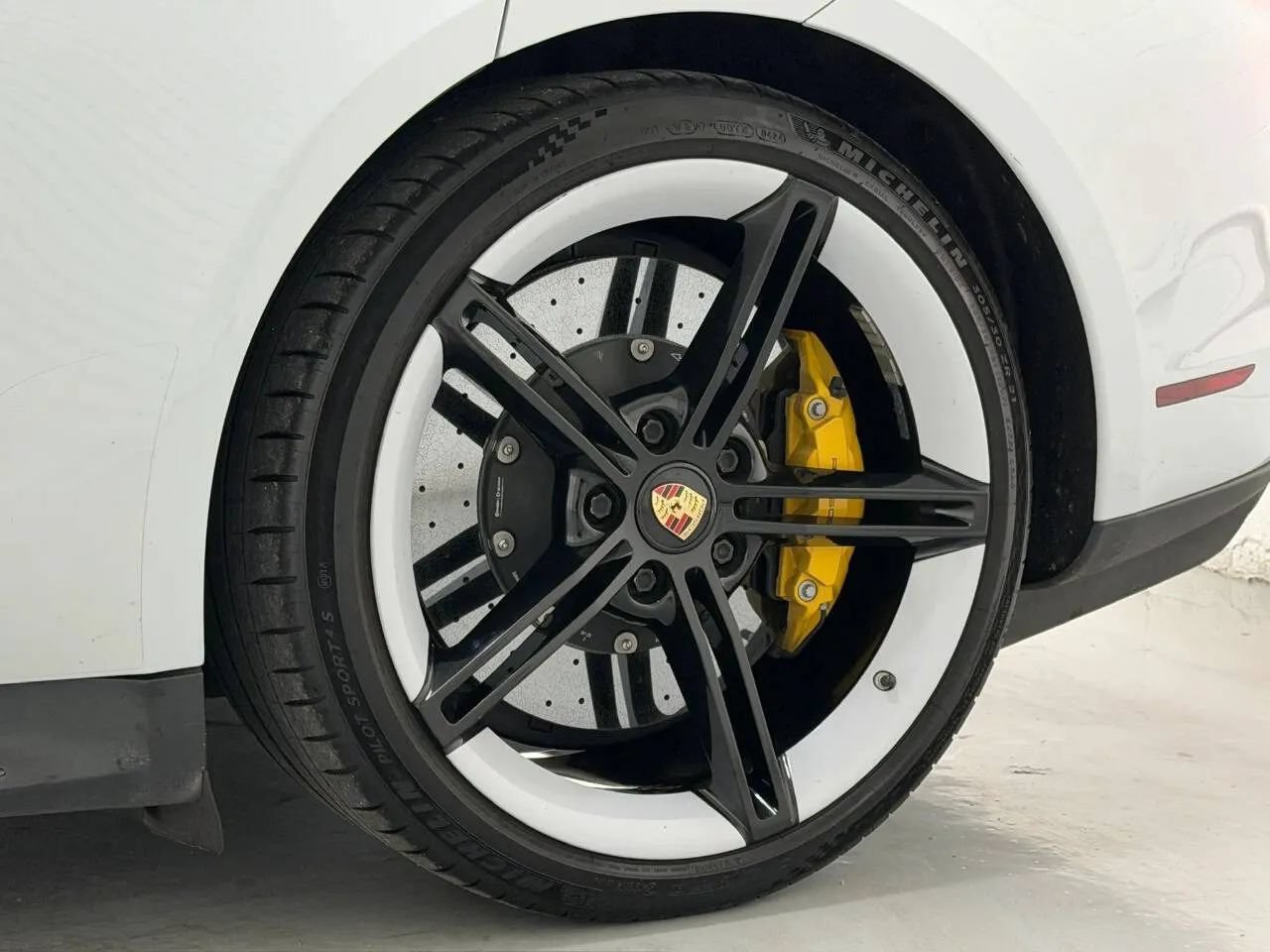 Used 2021 Porsche Taycan Turbo S AWD/4WD image 45