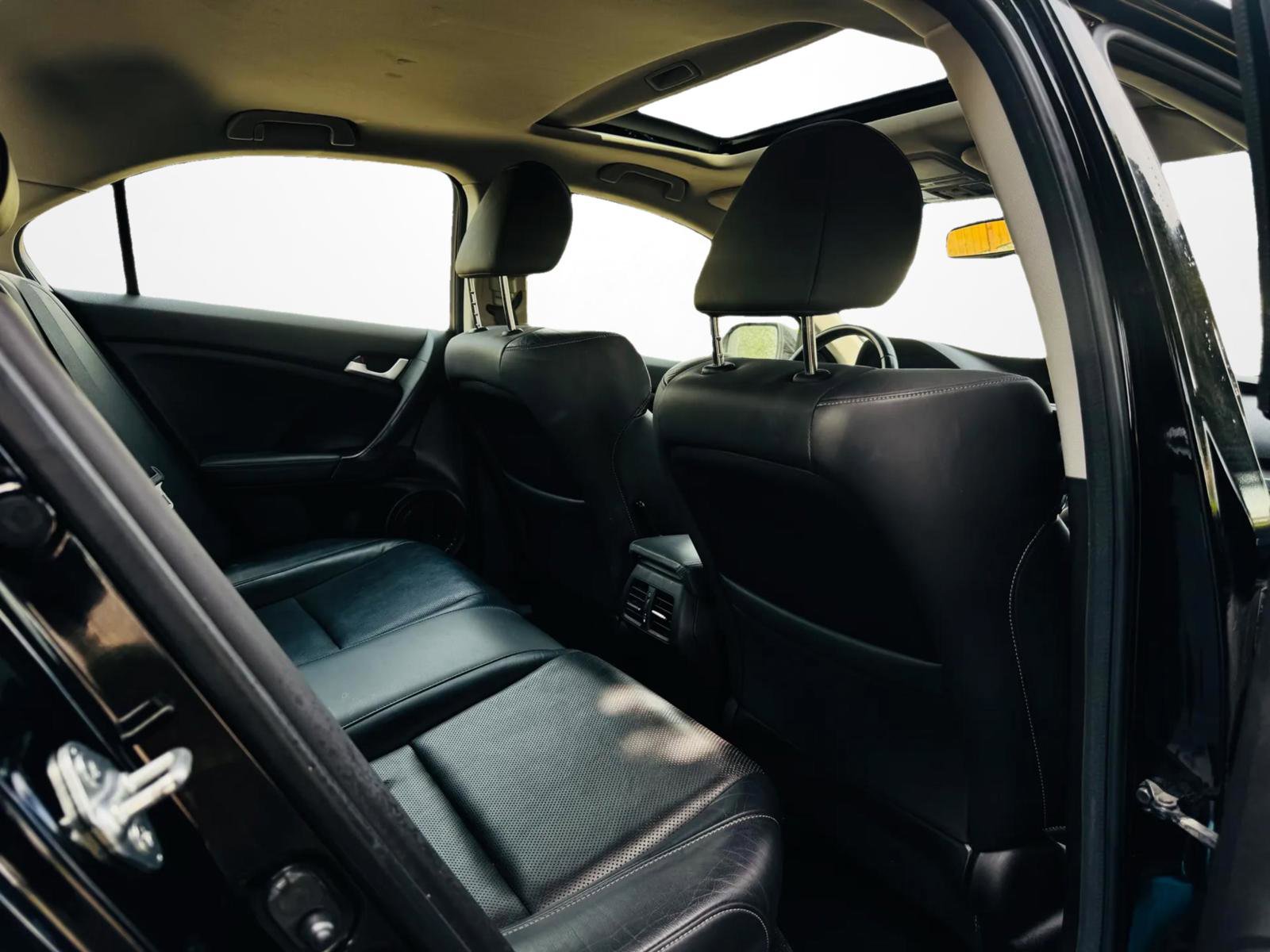 Used 2012 Acura TSX Sedan FWD image 9