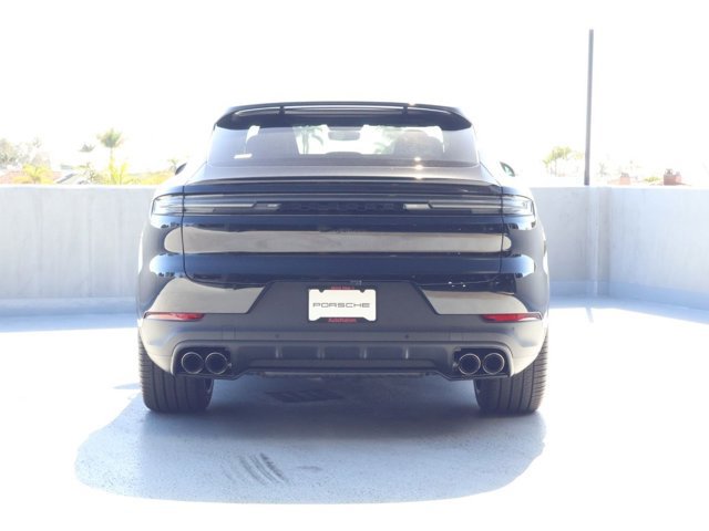 New 2026 Porsche Cayenne Coupe image 10