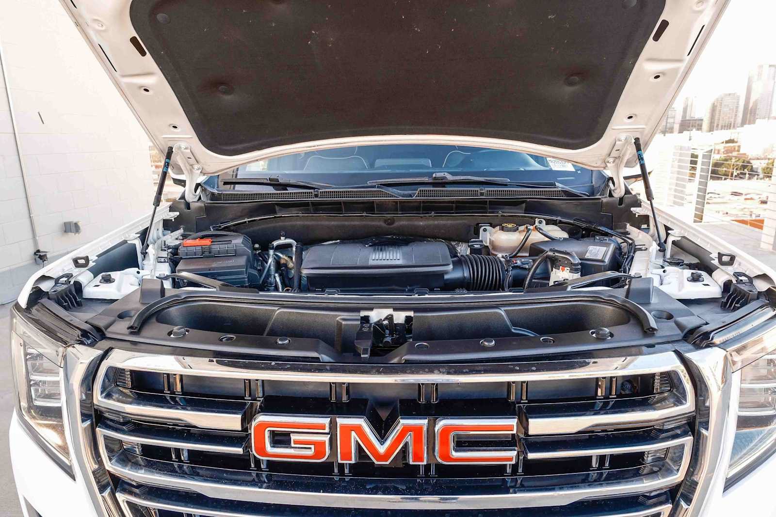 Used 2021 GMC Yukon SLT RWD image 30