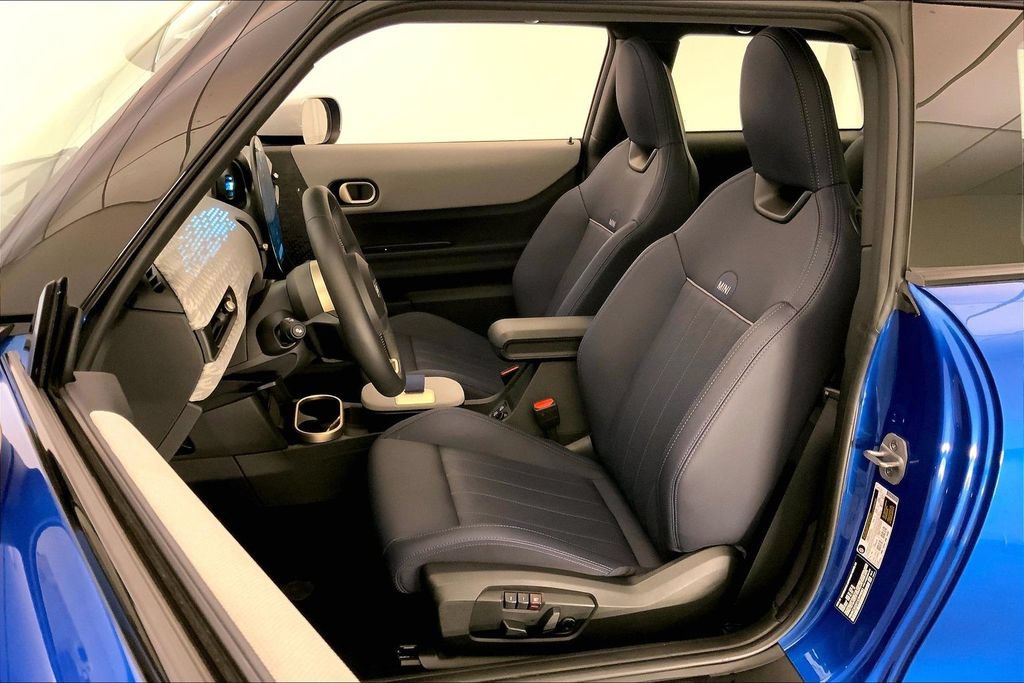 Used 2025 MINI Cooper S FWD image 13