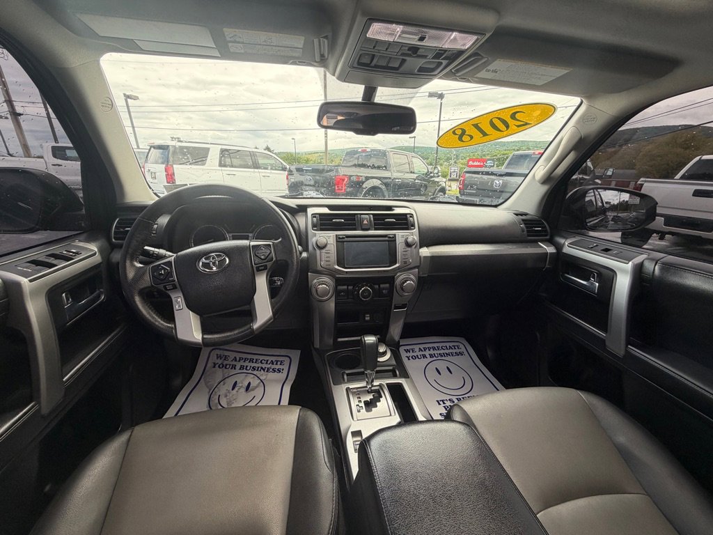 Used 2018 Toyota 4Runner SR5 Premium AWD/4WD image 17