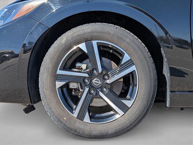 Used 2024 Nissan Sentra SV image 24