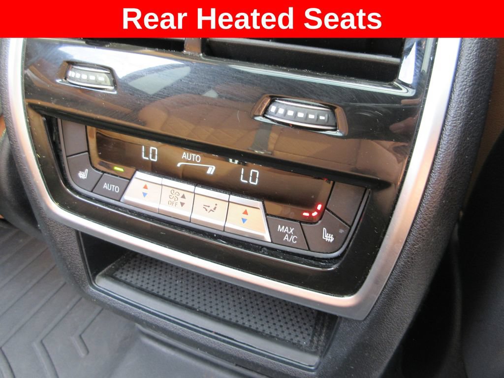Used 2023 BMW X7 xDrive40i w/ Executive Package AWD/4WD image 26