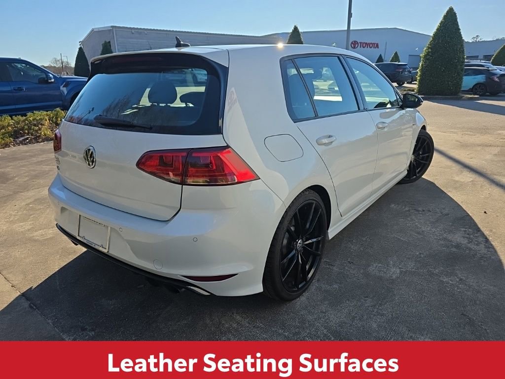 Used 2017 Volkswagen Golf R 4-Door image 8