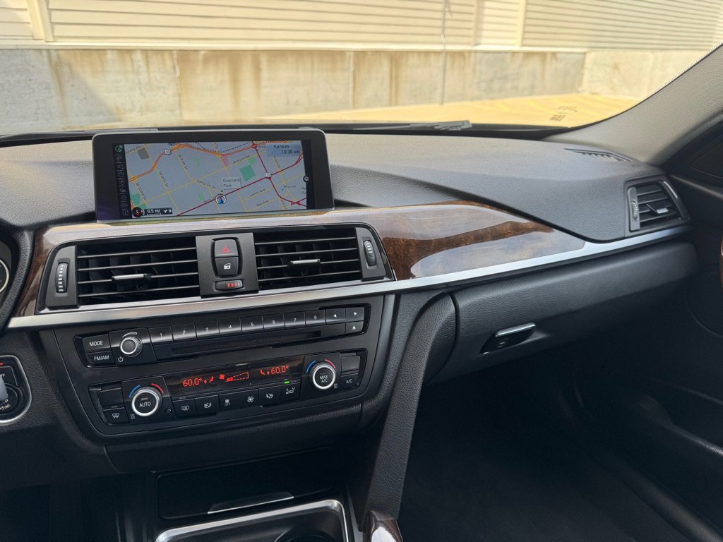 Used 2015 BMW 328i Sedan image 15