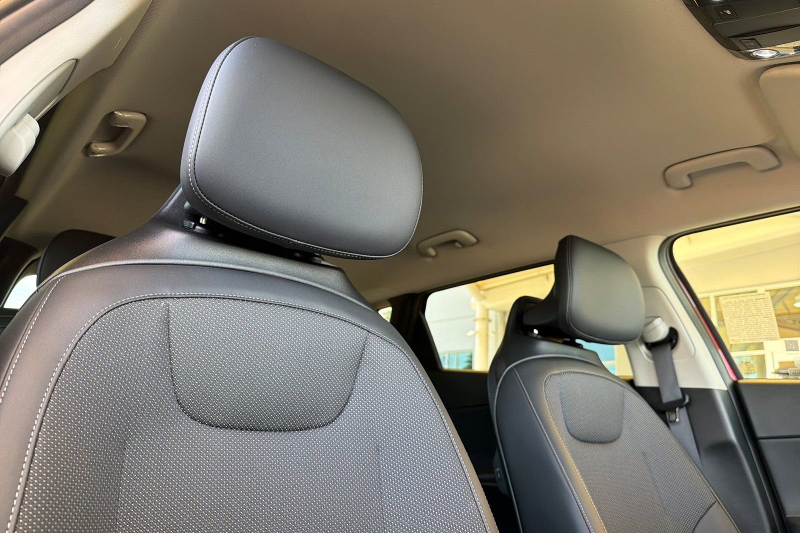 Used 2024 Kia EV6 Light RWD image 19