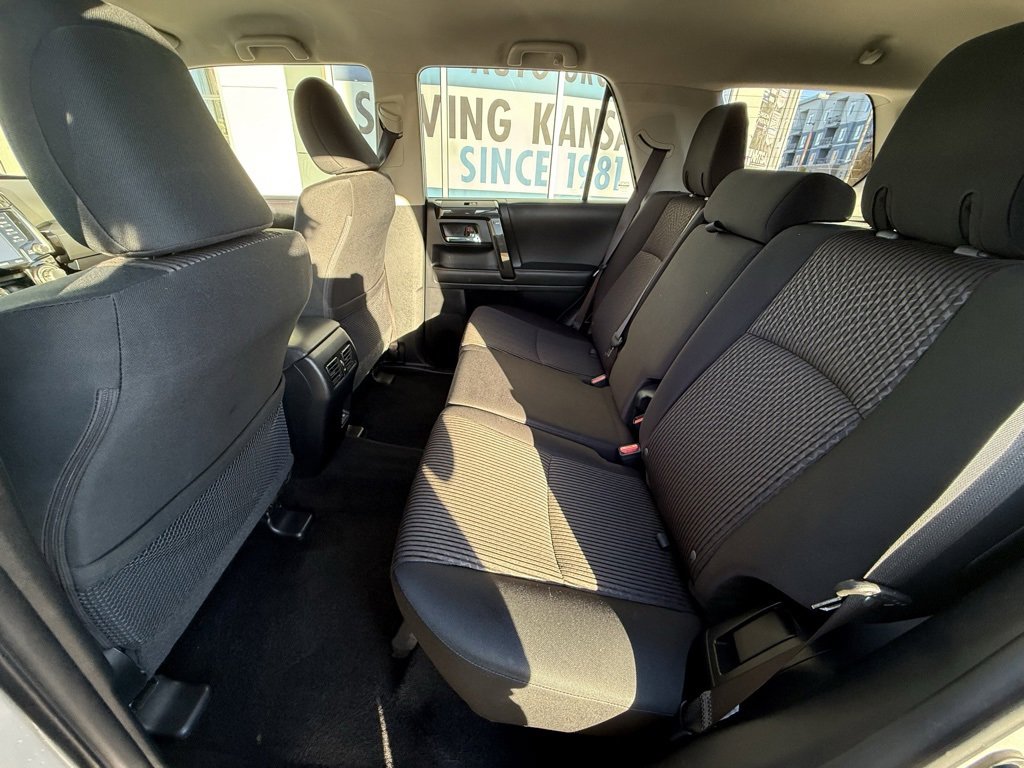 Used 2024 Toyota 4Runner TRD Off-Road image 28