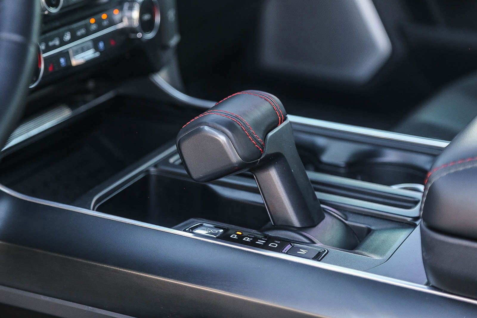 Used 2025 Ford F150 Raptor image 18