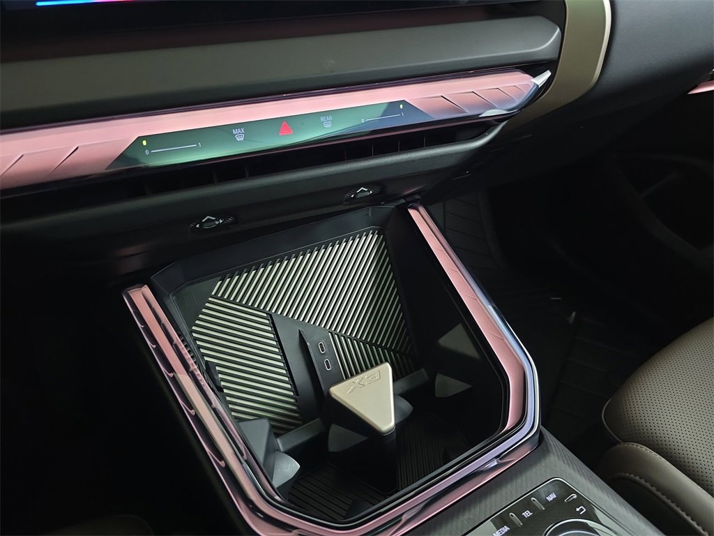 Used 2025 BMW X3 xDrive30i w/ Premium Package image 26