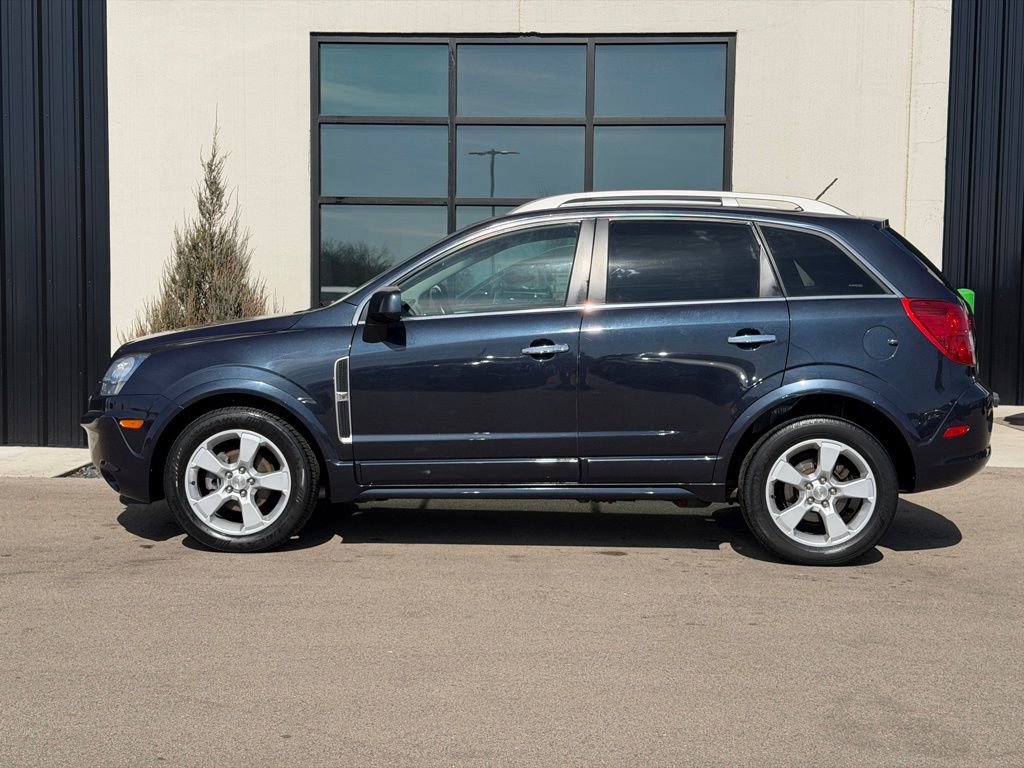 Used 2014 Chevrolet Captiva Sport LTZ image 2