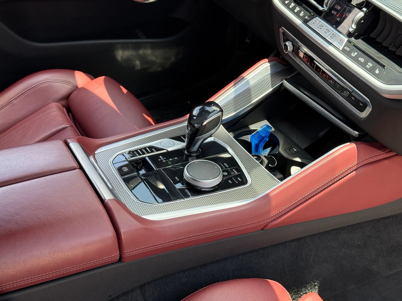Used 2021 BMW X6 sDrive40i w/ M Sport Package RWD image 26