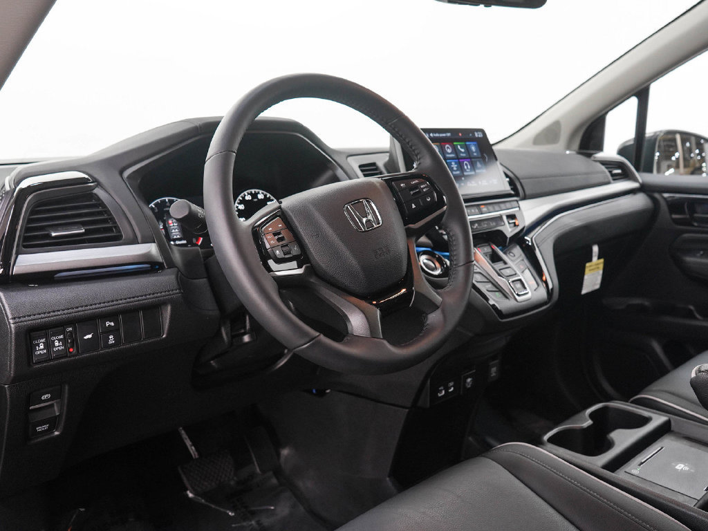 Used 2026 Honda Odyssey Touring image 26