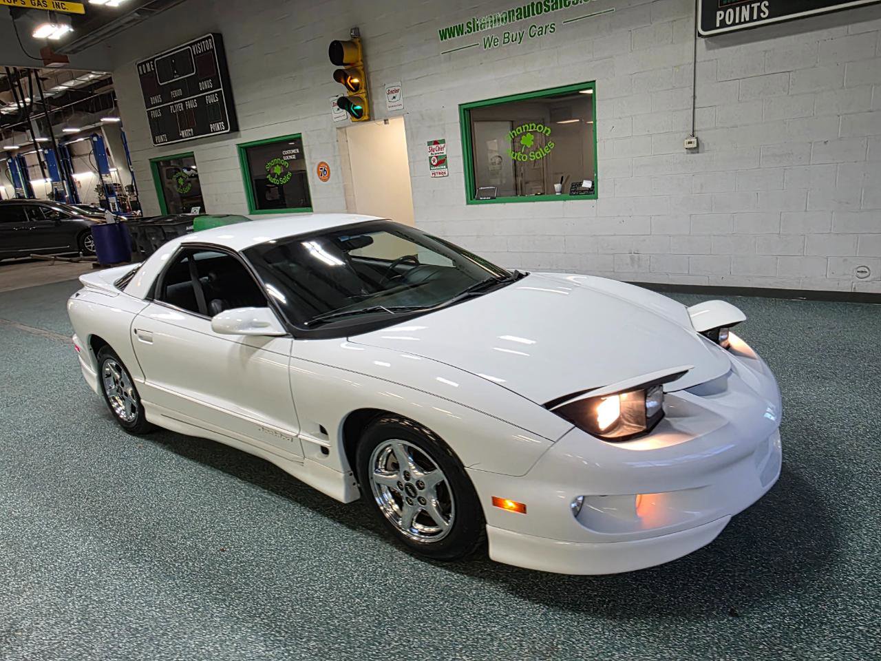 Used 2002 Pontiac Firebird Formula w/ Opt Pkg image 4