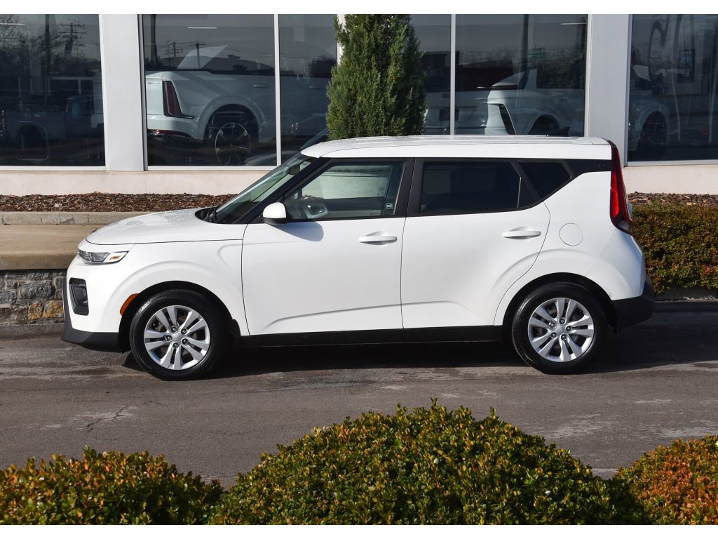 Used 2020 Kia Soul LX image 6