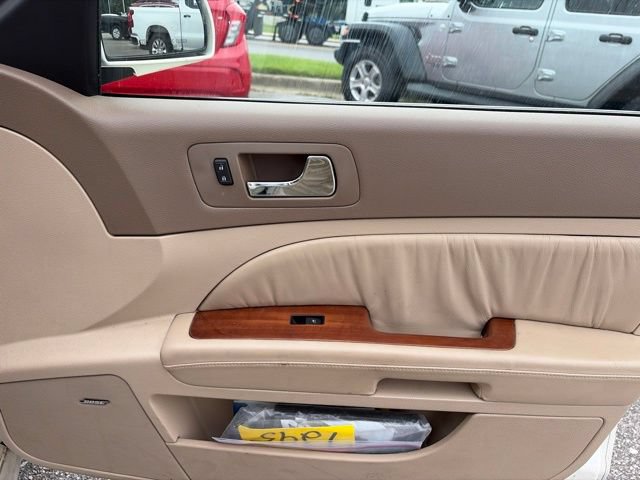 Used 2007 Cadillac STS V8 w/ Preferred Equipment Group RWD image 15