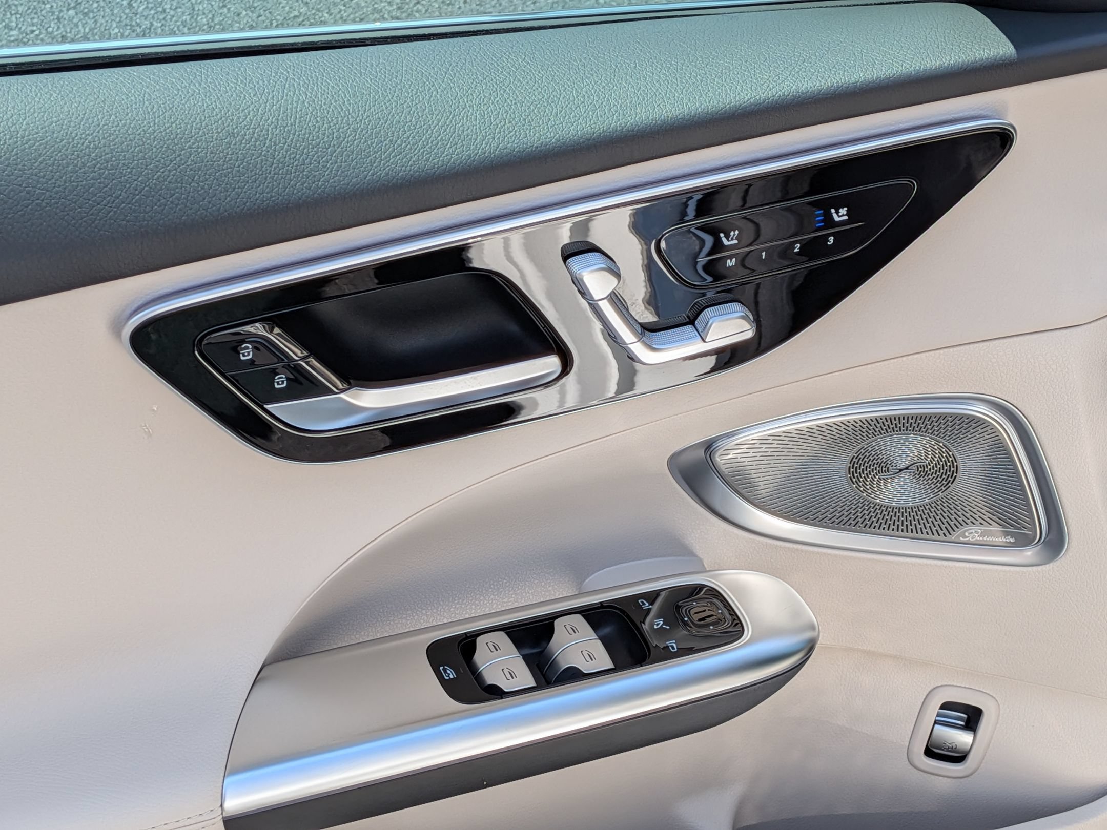 New 2026 Mercedes-Benz C 300 Sedan image 15
