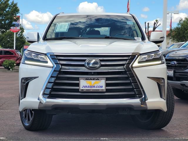 Used 2019 Lexus LX 570 4WD w/ Luxury Package image 3