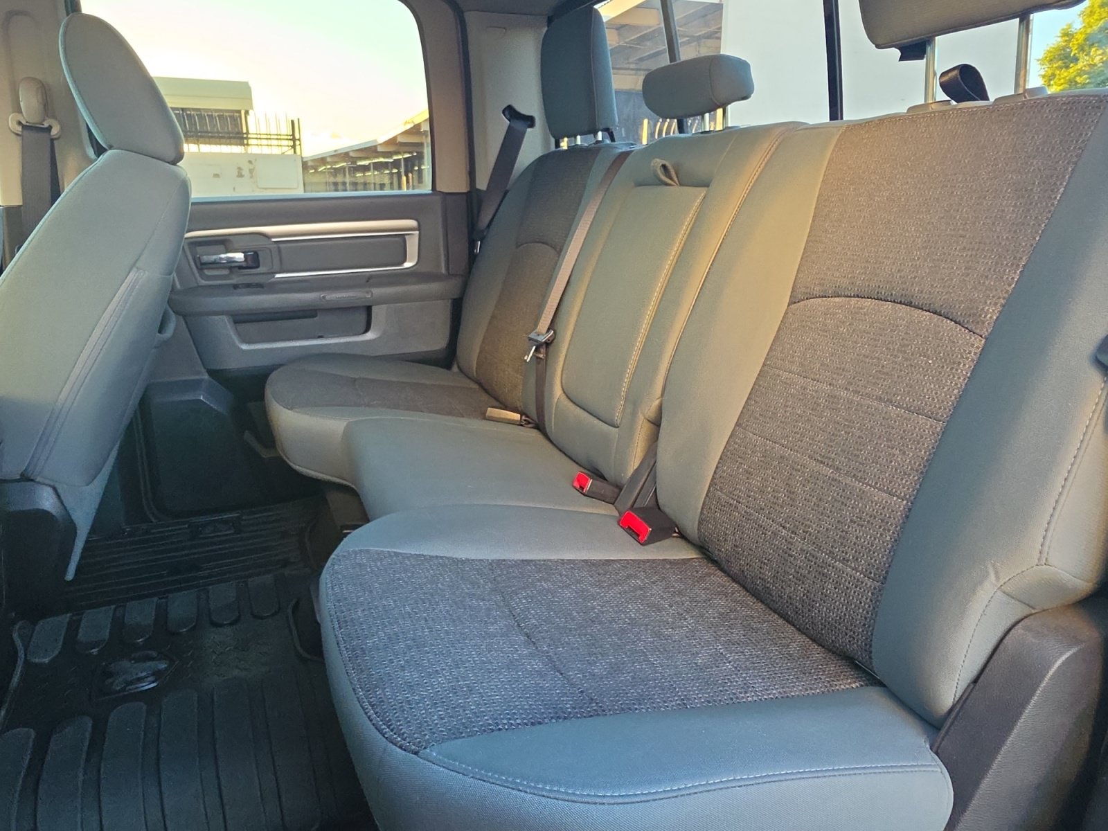 Used 2017 RAM 2500 Big Horn w/ Sport Appearance Group AWD/4WD image 24