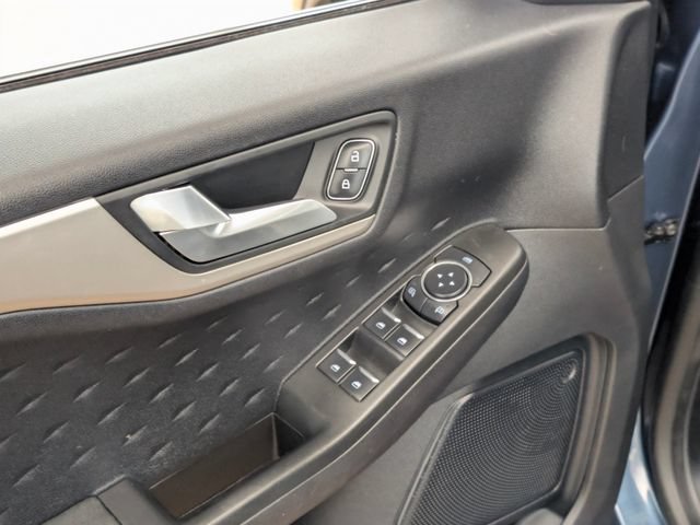 Certified 2020 Ford Escape SE AWD/4WD image 12