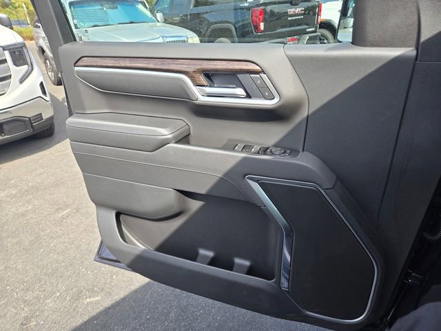 New 2026 GMC Sierra 1500 SLE image 19