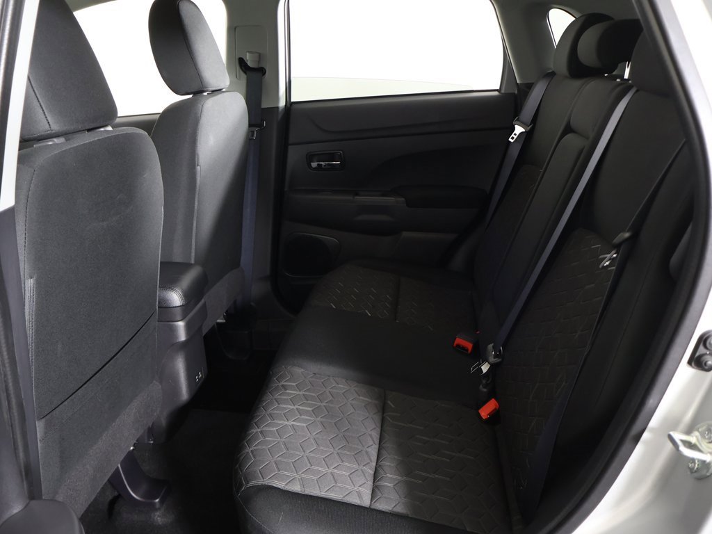 Used 2024 Mitsubishi Outlander Sport LE image 29