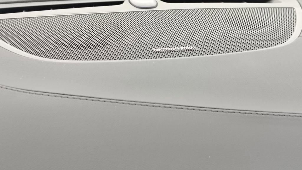 New 2026 Volvo XC90 T8 Ultra w/ Protection Package Premier image 19