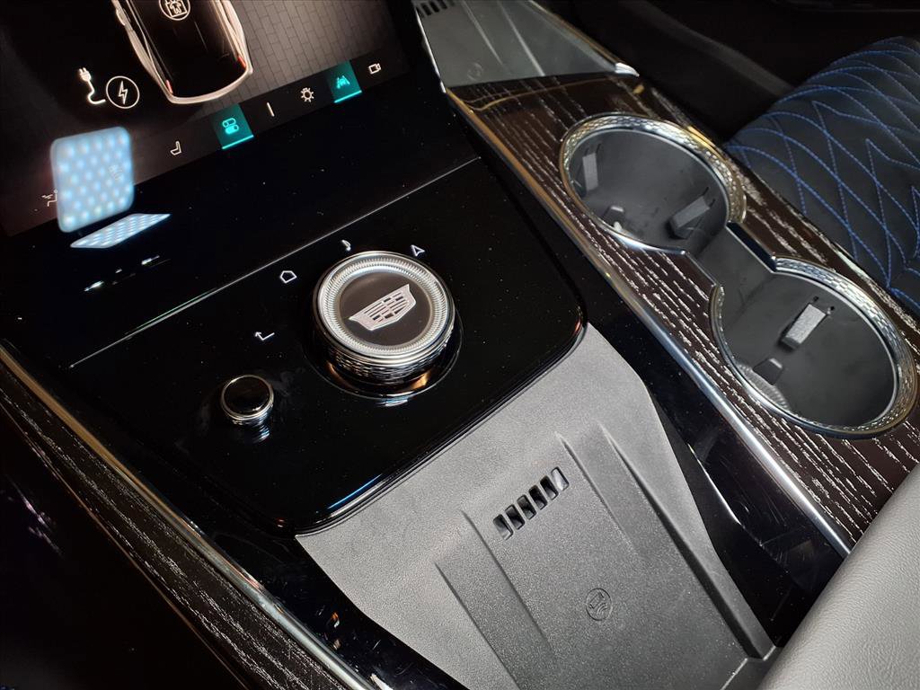 Used 2026 Cadillac Escalade IQ Sport 1 image 6