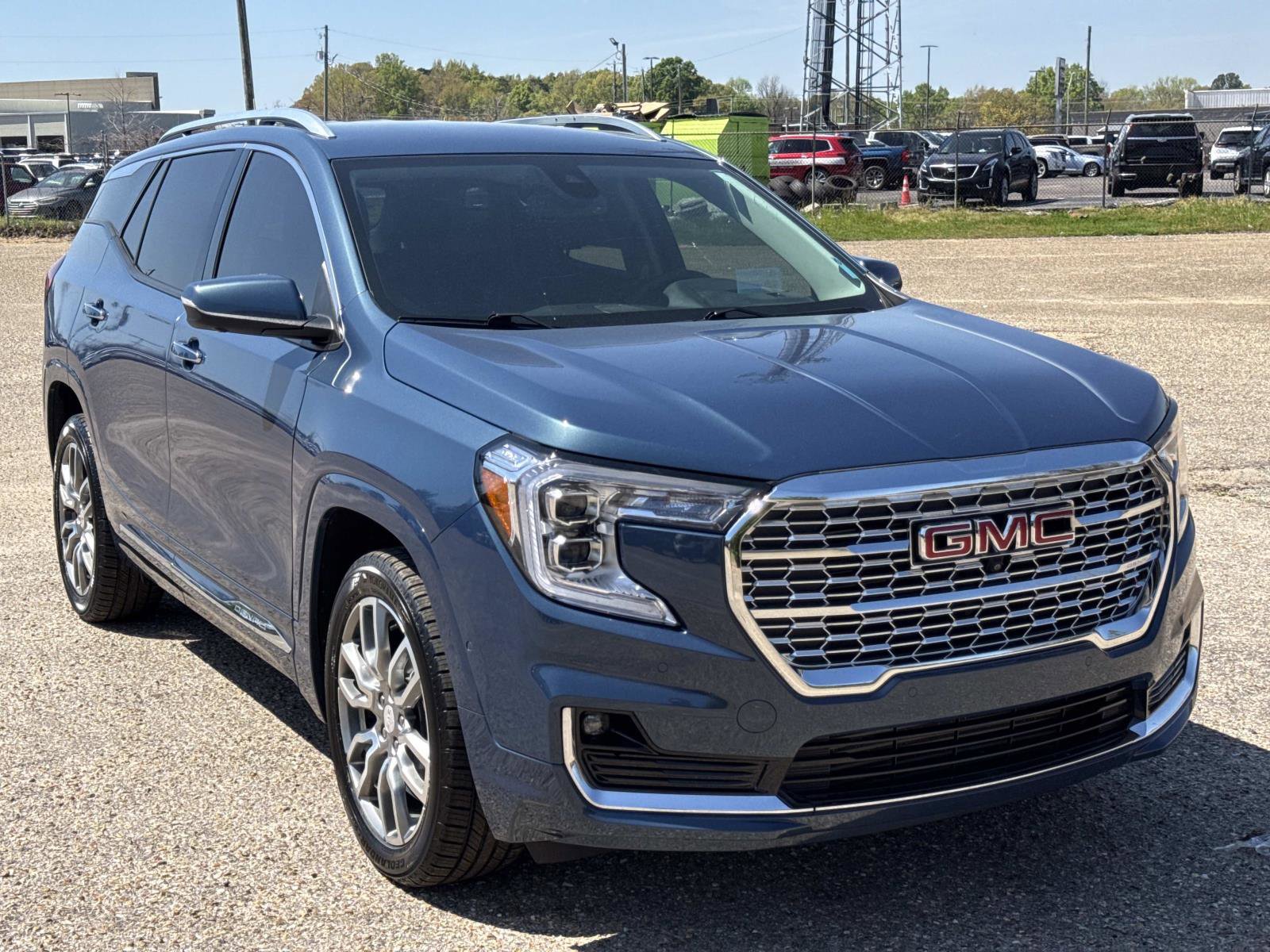 Used 2024 GMC Terrain Denali w/ Denali Premium Package