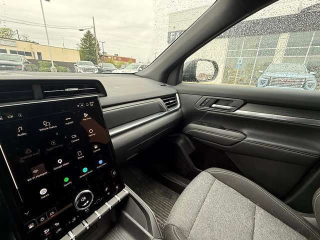 Used 2026 GMC Terrain Elevation w/ Technology Package II AWD/4WD image 30