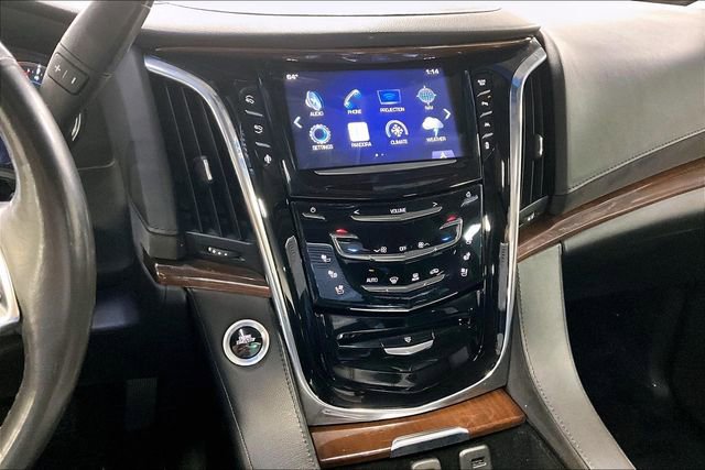 Used 2016 Cadillac Escalade Luxury AWD/4WD image 5