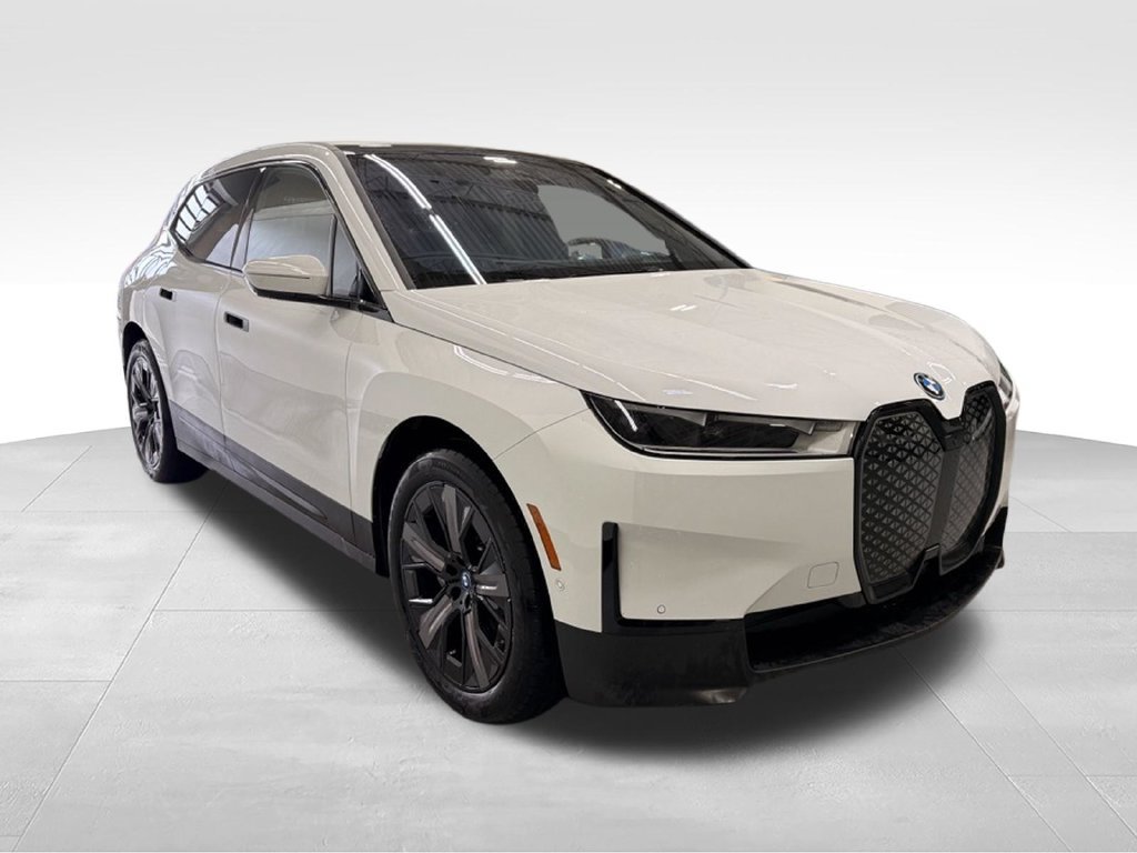 Used 2024 BMW iX xDrive50 AWD/4WD image 7