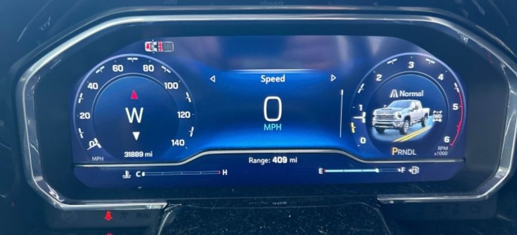 Used 2024 Chevrolet Silverado 2500 High Country w/ Midnight Edition image 8