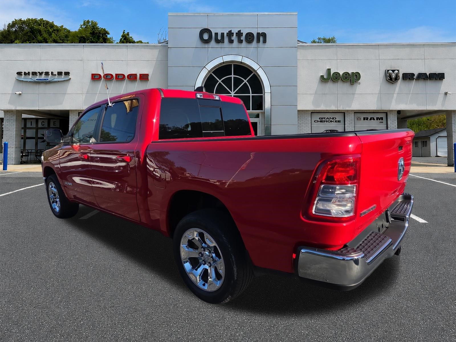 Certified 2022 RAM 1500 Big Horn AWD/4WD image 5